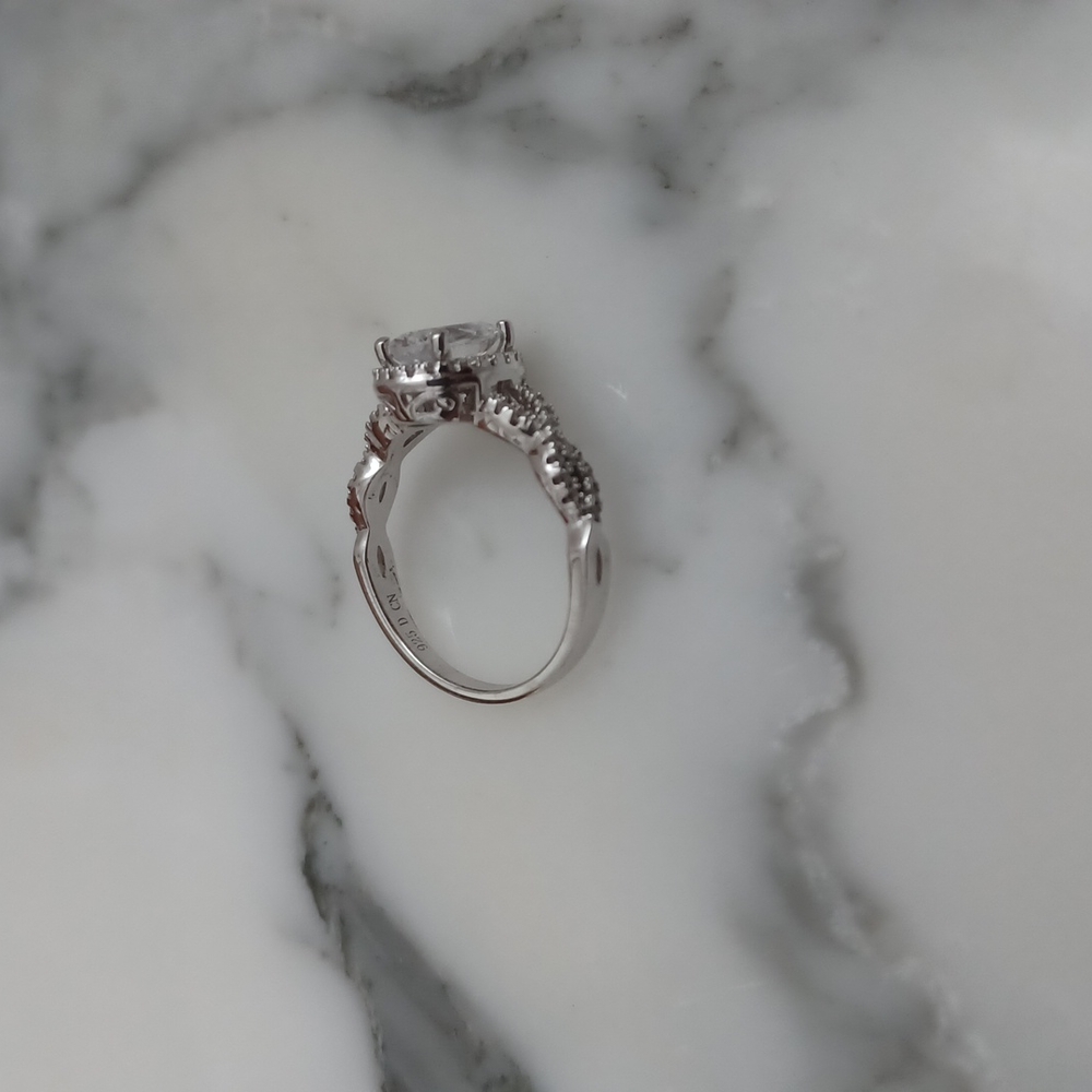 Engagement Ring Sterling Silver Cubic Zirconia Size 7 - Picture 4 of 16
